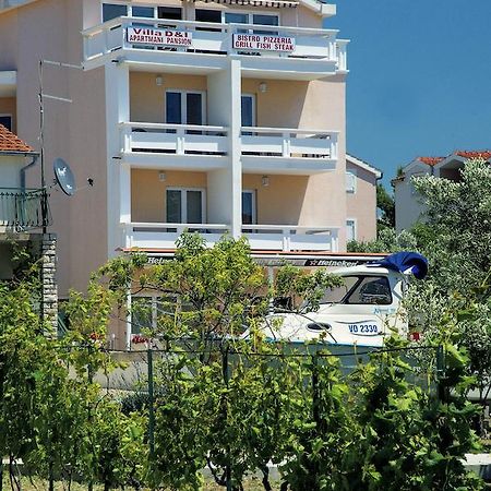 Villa D&I Vodice Luaran gambar